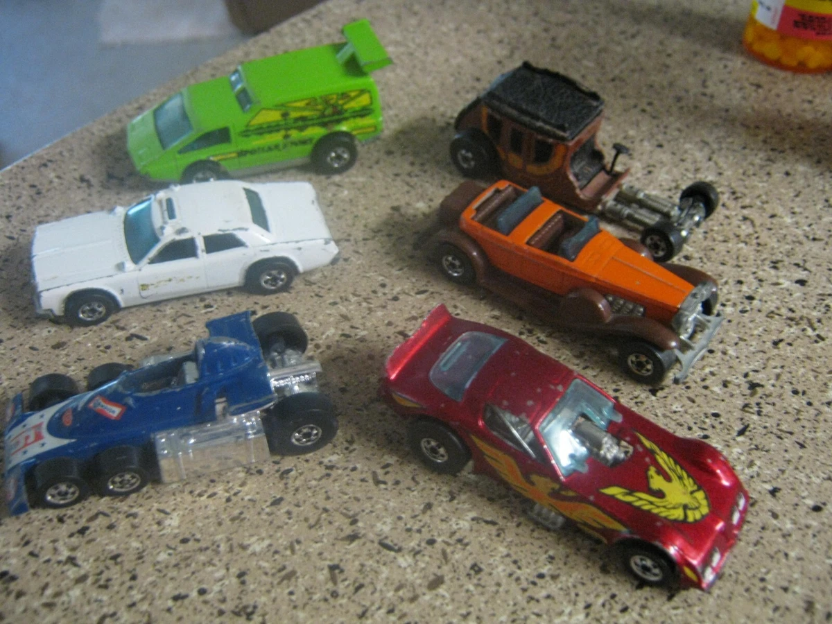 Hot wheels hot sale black walls