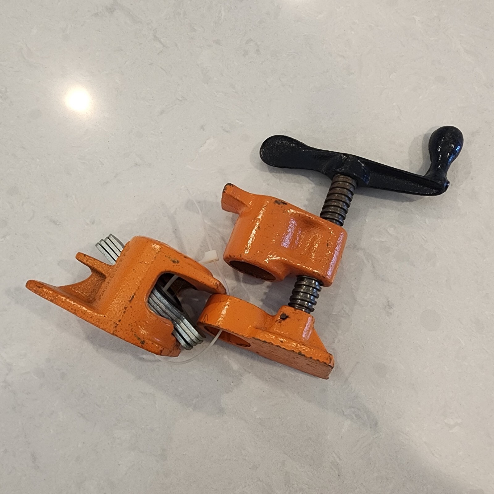 1 Pony Adjustable Pipe Bar Clamp Set 5203+5201 For 1/2" Black Pipe eBay