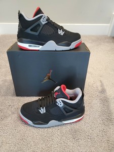 retro 4 bred grade school