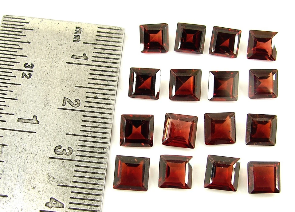 Lote de 16 piezas de piedras preciosas sueltas granate rojo natural de 21,00 quilates corte princesa - 1920 Foto 2 de 2