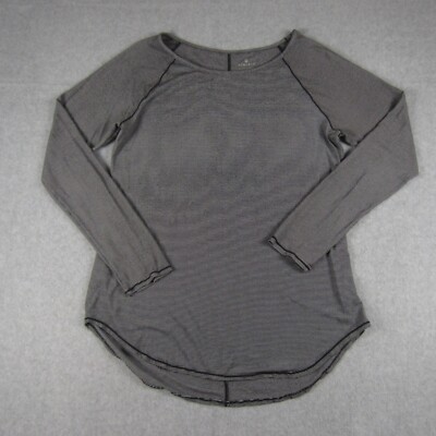 Athleta Shanti Top Womens M Gray Black Micro Striped Long Sleeve Yoga Athleisure