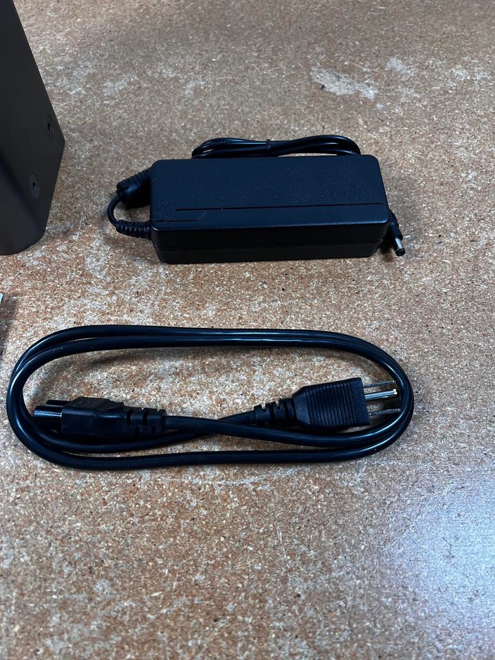 SanDisk Professional G-RAID MIRROR 36TB USB-C External HDD - Space Gray - Image 2 of 4