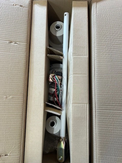 Ventilador de teto DAYTON 4F424, 3 LÂMINAS 120V AC N.O.S. - Imagem 3 de 4