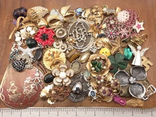 Vintage-Now 50+ Piece CRAFTING LOT Jewelry making Lot Large Variety Pieces #9