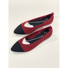 Journee Collection Womens VEATA Red Pointed Toe Flats Size 10