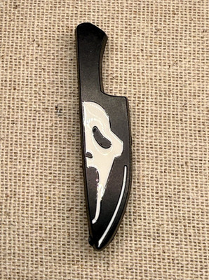 Ghost Face Scream Knife Pinback Movies & Television Theme