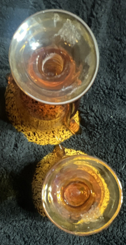 Set of 2 Amber Speckled Glass Goblets Flared Footed 10 oz Mid-Century Modern