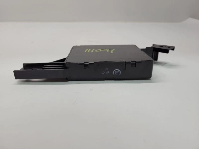 Toyota Camry 2007-2011 temperatura ecu ecm temperatura computador ecu 8865006310       Foto 2 de 4