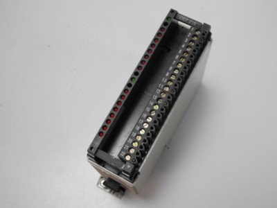 Schneider Automation Inc TSX Compact DEP 216 AS-BDEP-216 Top Zustand