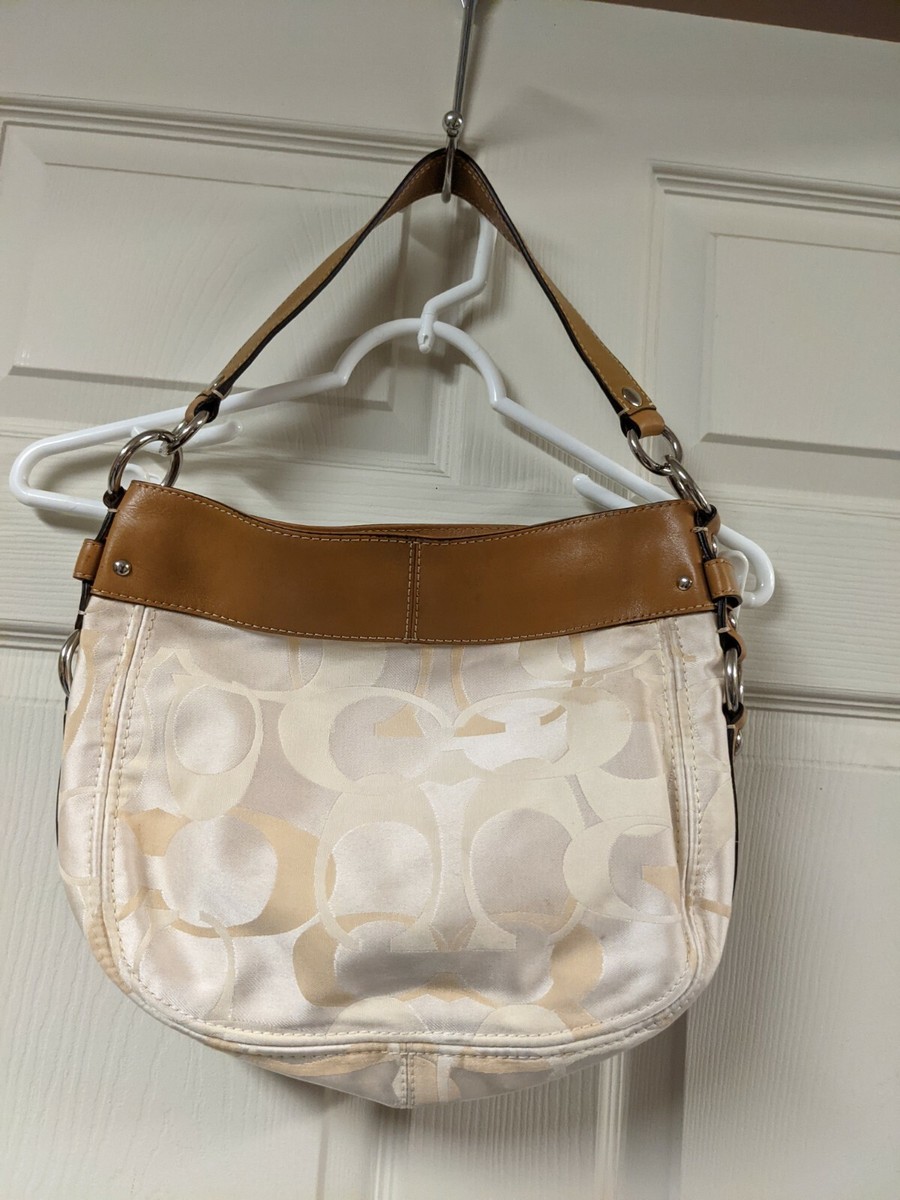 1082 Vintage Coach Shoulderbag Lether