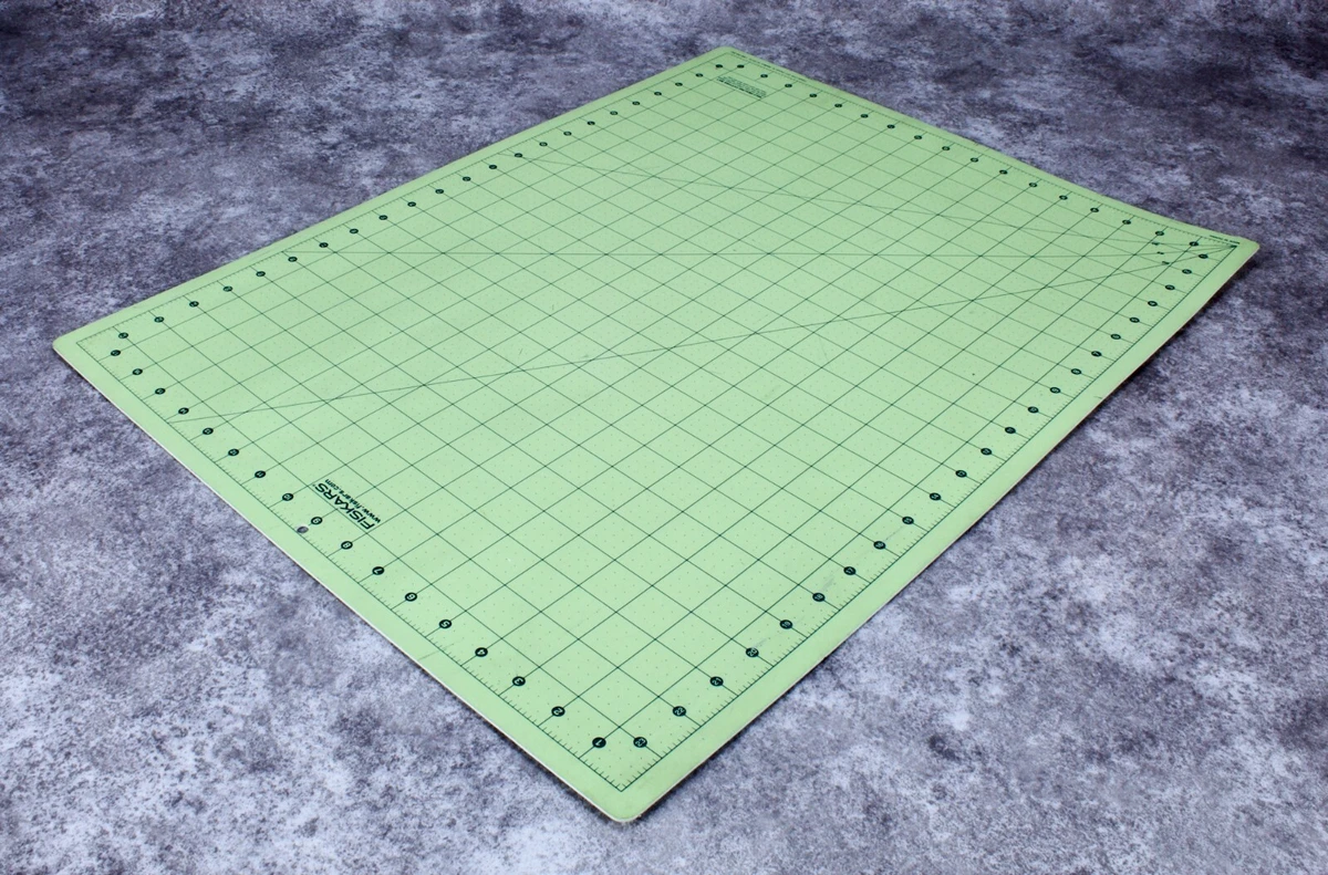 Fiskars on sale cutting mat