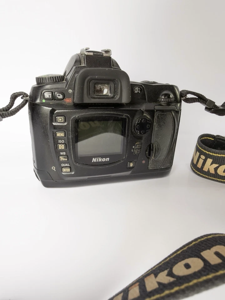 Nikon D70, photo 3 of 5