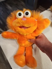 Vintage Tyco Zoe 14" Plush 1995 Jim Henson Sesame Street Orange Plastic Eyes Toy