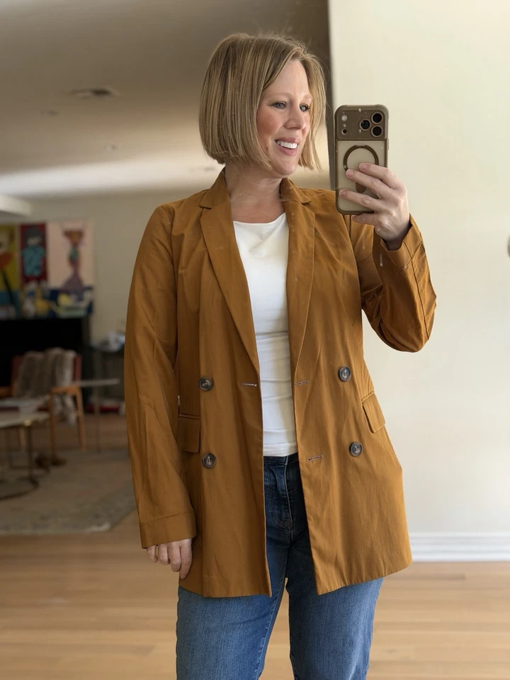 Blazer para mujer Elizabeth & James oro amarillo mostaza doble botonadura talla pequeña Foto 2 de 4