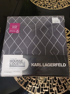 KARL LAGERFELD BLACK AND WHITE DOUBLE DUVET COVER