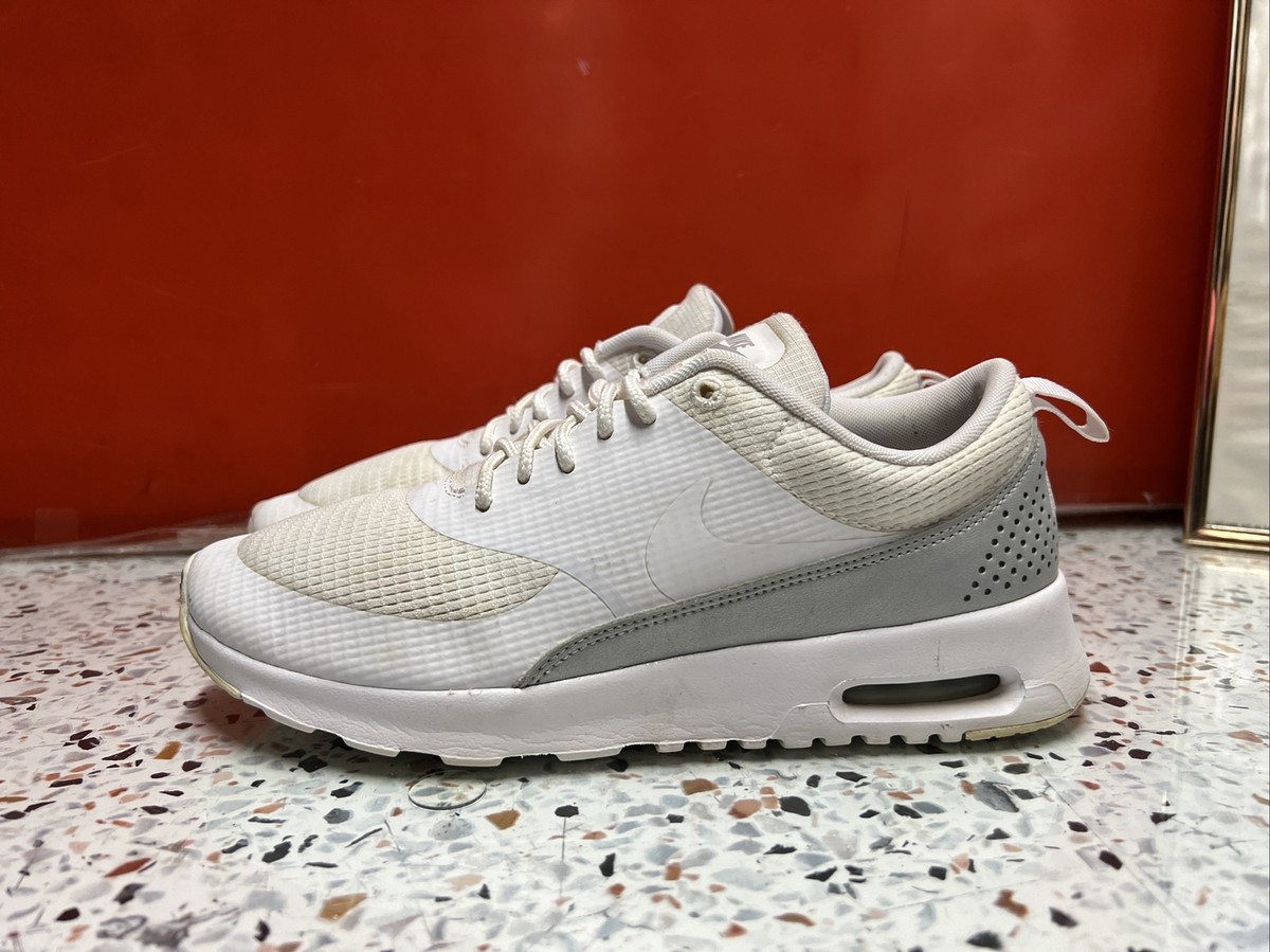 Size Nike Air Max Thea Triple White