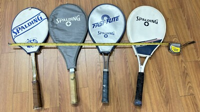 Publicité Vintage Originale Spalding 1957 - Tennis 'Donne Le Rythme Dans Le Sport'