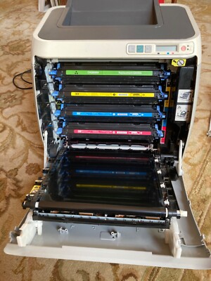HP Color LaserJet 2600n Network Laser Printer, 5 cartridges. REDUCED PRICE