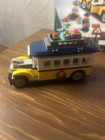 Lego Creator Exp Winter Village 10259 - Train Station - Incomplete , Instr, Box