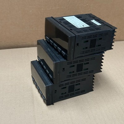 Omron   K3HB-VLC   Digital Panel Meter