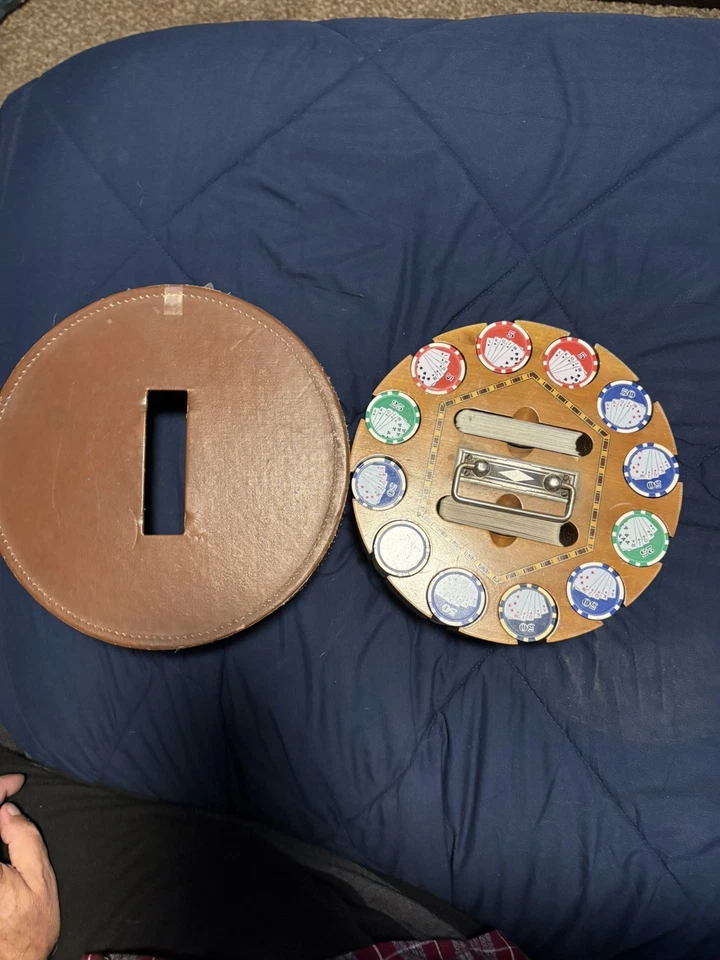 Juego de fichas de póker Drueke raras de colección en carrusel de madera hermosa incrustación bonito  Foto 3 de 4