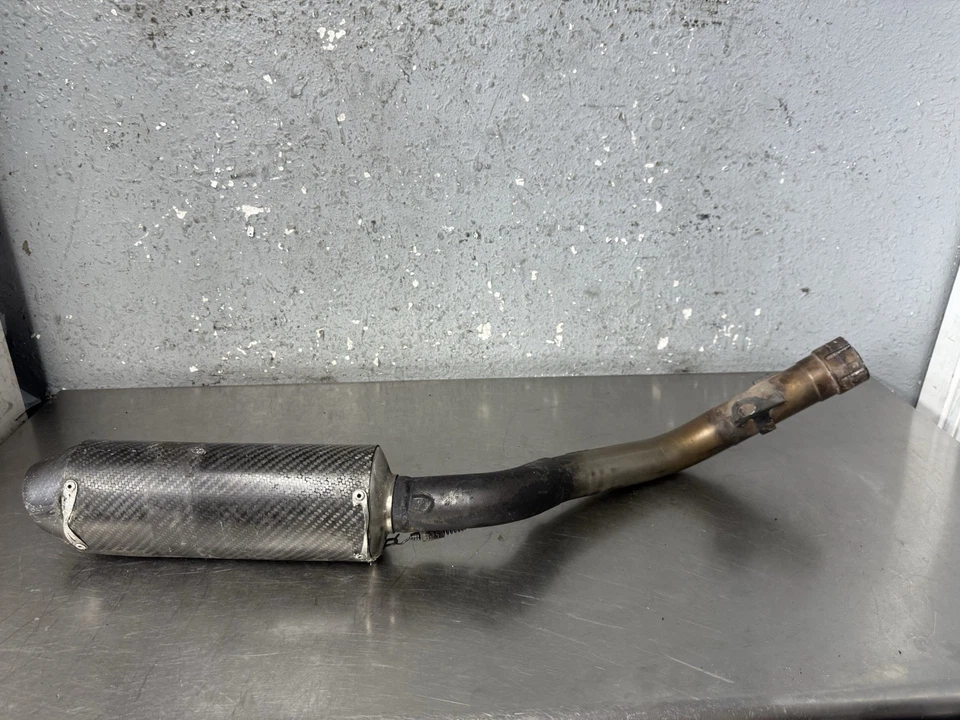 2006-2007 SUZUKI GSXR 600 YOSHIMURA EXHAUST PIPE MUFFLER SLIP ON CAN SILENCER - Image 4 of 4