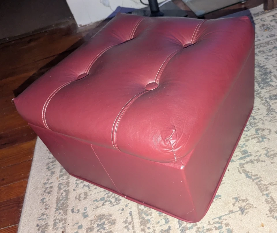 Красный квадрат Османская сделано с искусственной кожей и пуговицы стеганый - Изображение 2 из 4