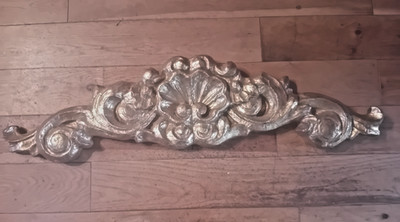 Gold Flur de-Lys dekorative Wandtafel Pappmaché 