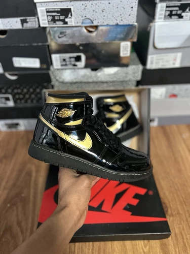 Jordan 1 "Metallic Gol taglia 7 anni 8 5 W