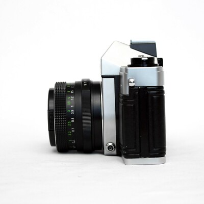 A Praktica MTL 5 camera with Pentacon Auto 1.8/50 lens, and a