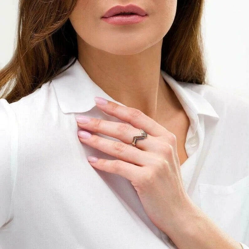 Wonder Woman Collection Ring Earring Pendant Set Blue Sapphire & Red Garnet - Image 2 of 4