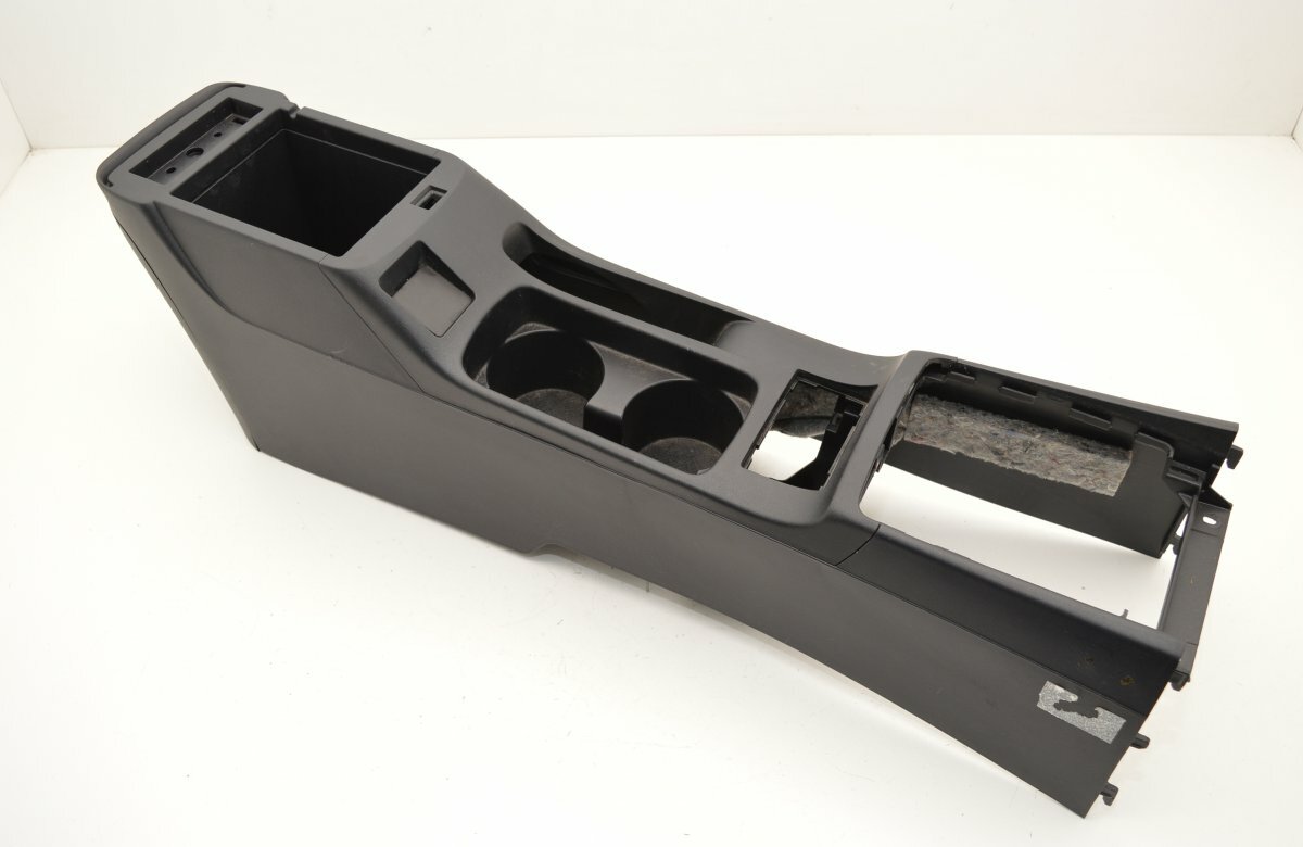 MITSUBISHI LANCER EVOLUTION EVO X 10 CENTER CONSOLE ARMREST