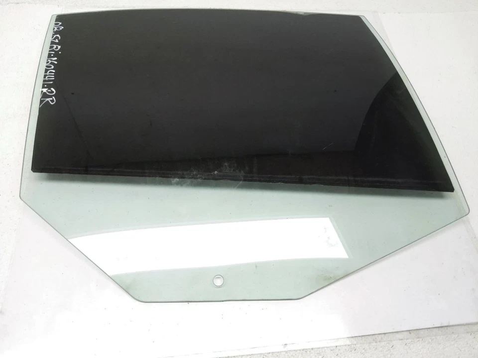 2008-2010 BMW 528I sedã traseiro direito passageiro porta traseira janela de vidro 51357110636 - Imagem 2 de 4