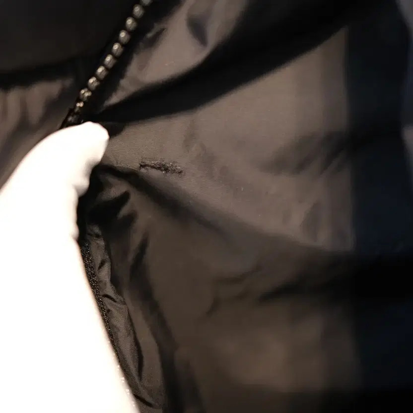 Moncler Amiio Men's Coat, Size 3, Excellent Condition thumbnail 6