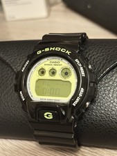 Casio G-Shock DW-6900 schwarz/gelb digital
