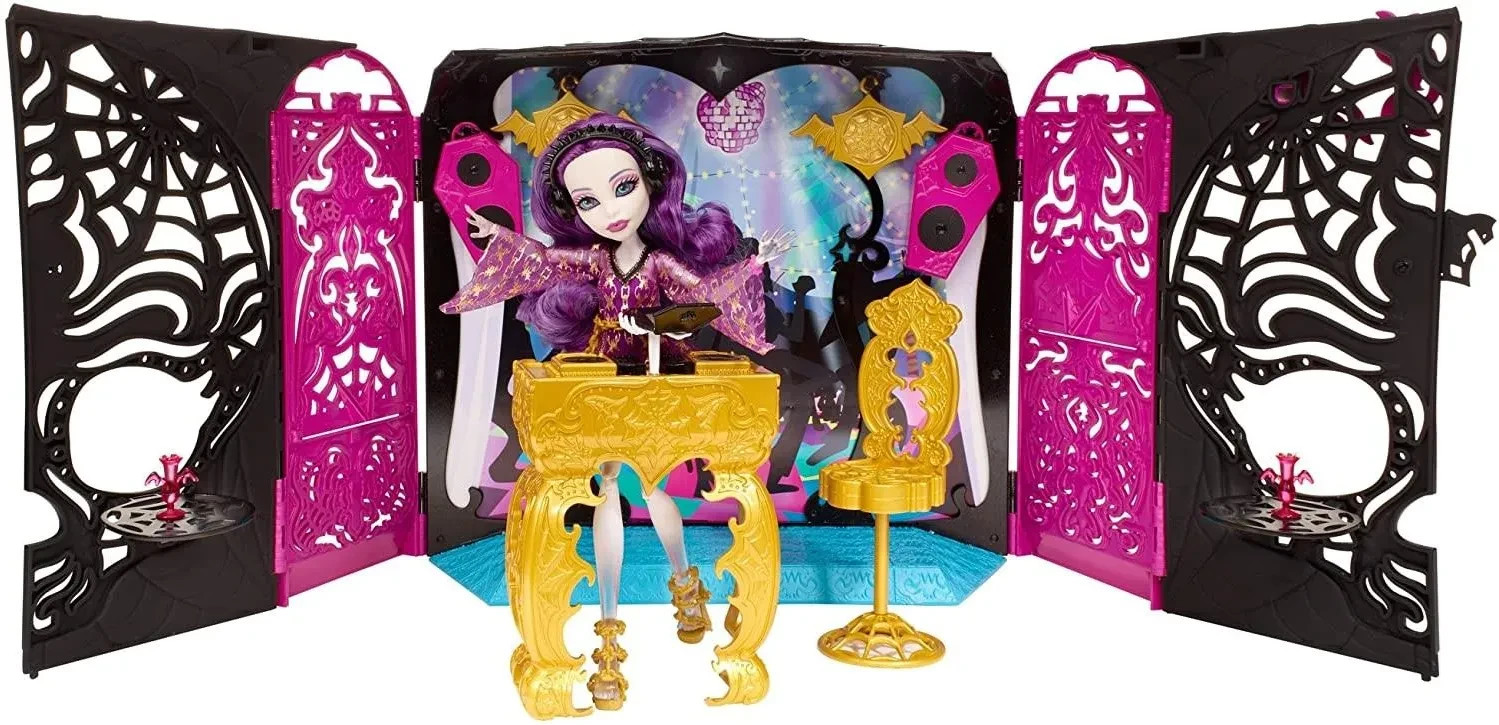 Monster High 2013 Spielset Y7720 13 Wünsche cooler Partyraum mit Spectra OVP NEU