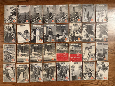 1950s-70s Boy Scout MERIT BADGE Books Lot 32 BSA Vintage Scouting Troop Manuals