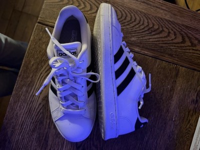 adidas Advantage Cloudfoam Comfort Men's Low Top Lace-Up Sneakers White/Black