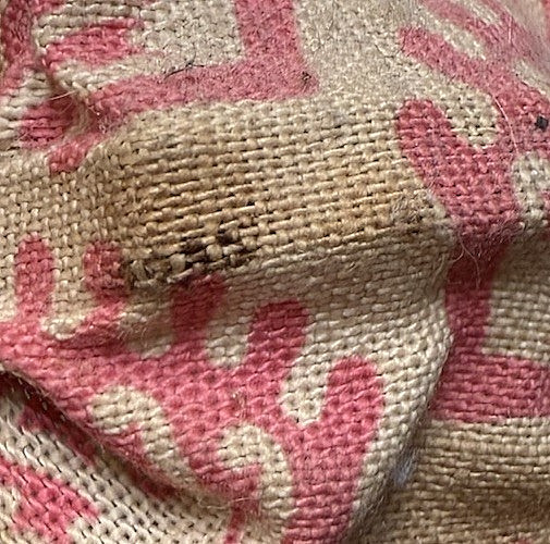 ANTIQUE VINTAGE OLD TIN PAINTED DOLLHOUSE  PRAM BUGGY COACH W BABY DOLL JAPAN