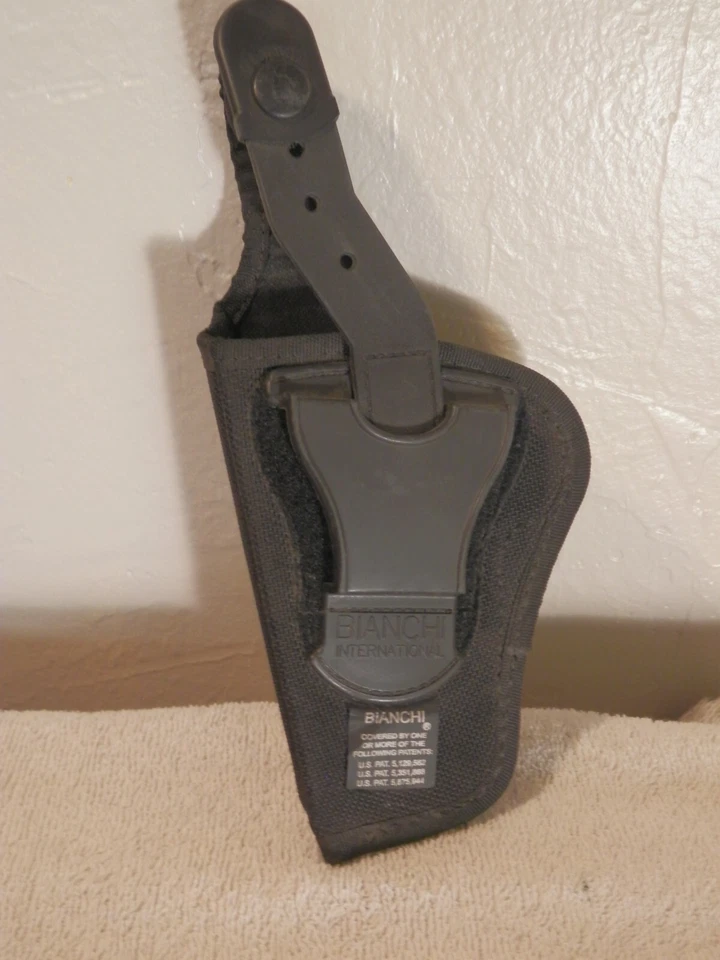 Bianchi International RH Gun Holster 9” Long 4” Wide - Image 2 of 3
