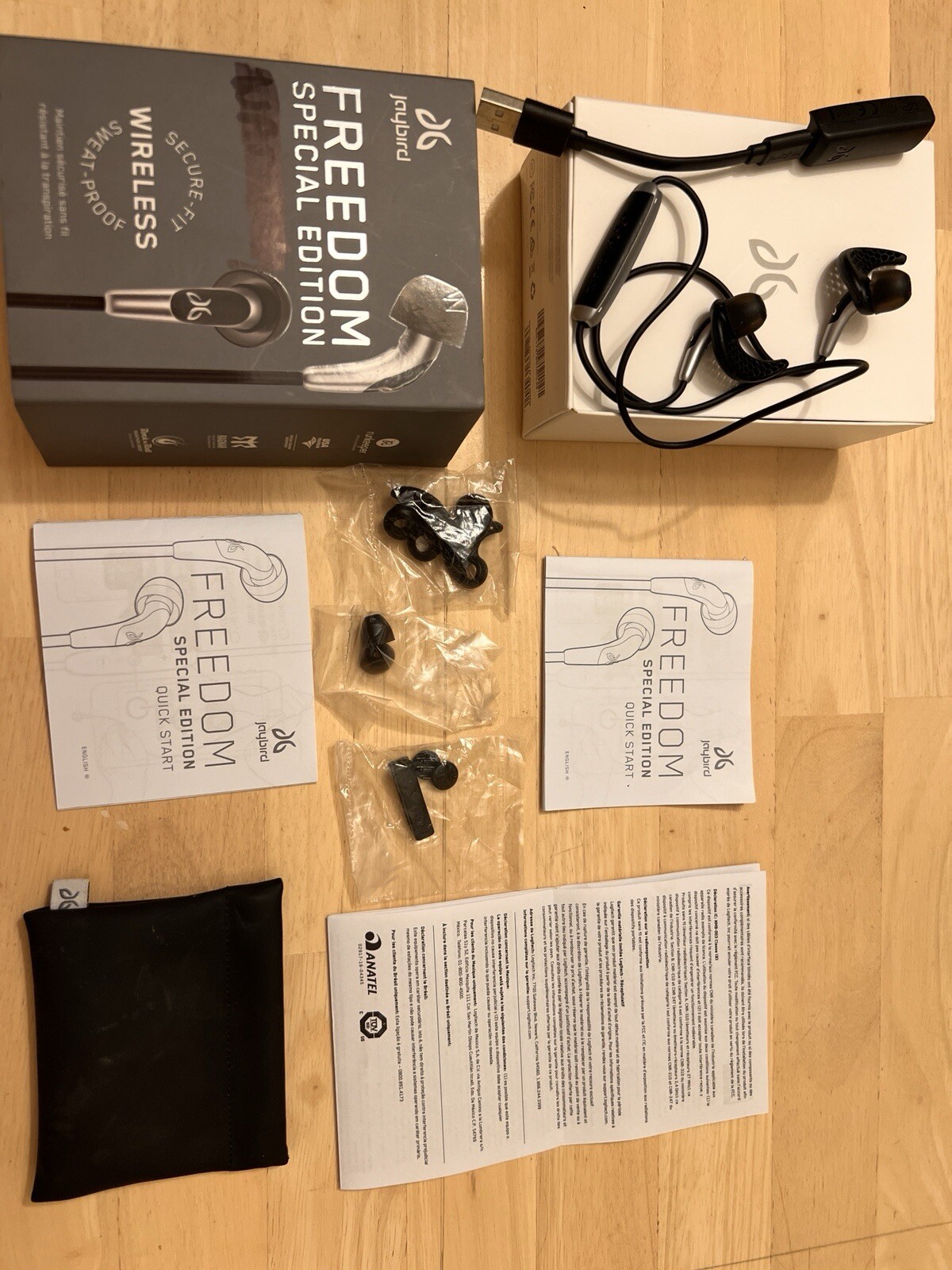 Jaybird FREEDOM Special Edition Wireless Ear BudOriginal Box