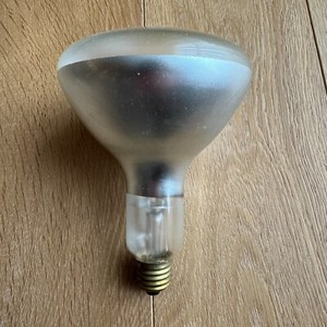 Lampe Birne ❤️ Höhe 17 cm - Durchmesser 12 cm - Marke zu identifizieren