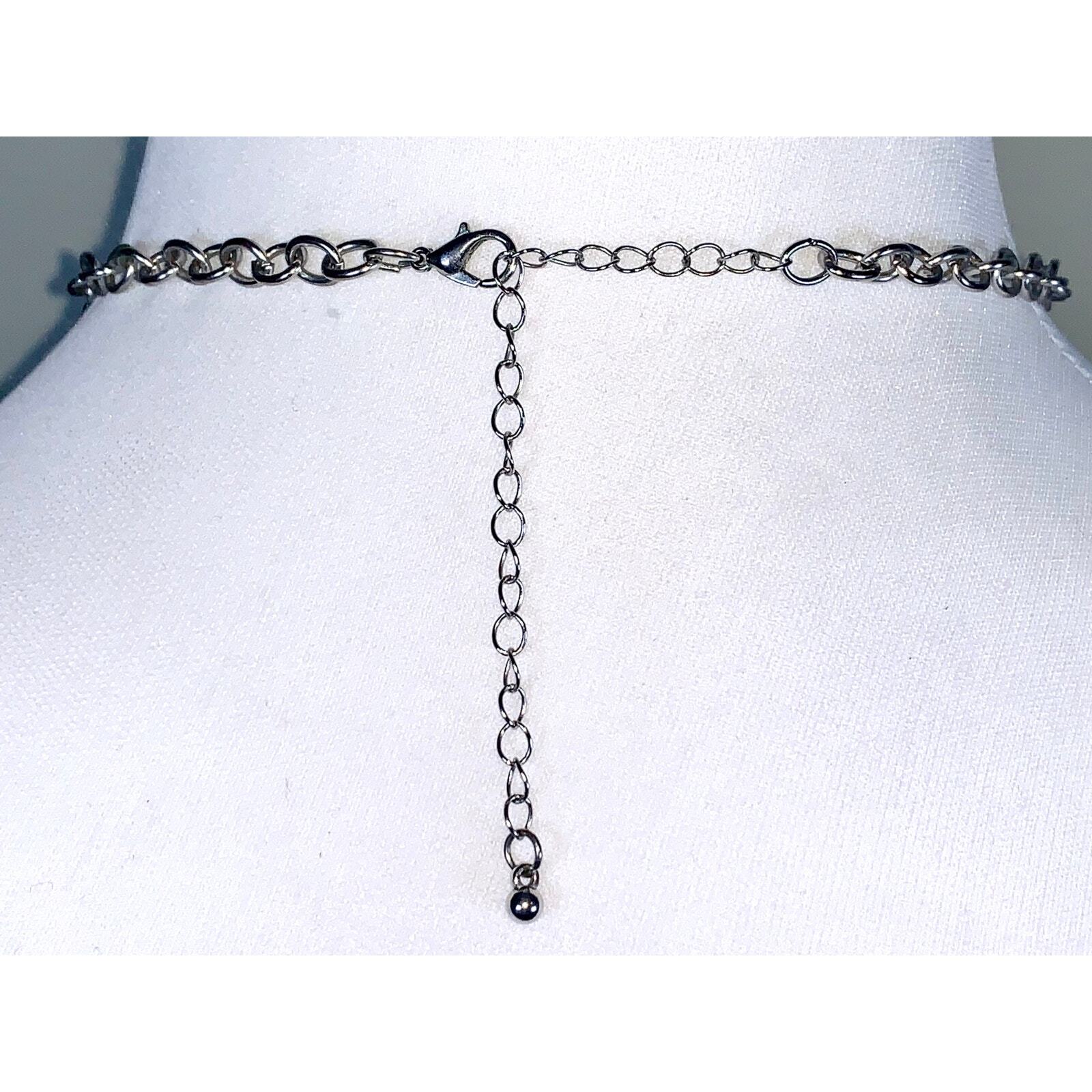 Silver Tone Interlocking Textured Snake Chain Cir… - image 9