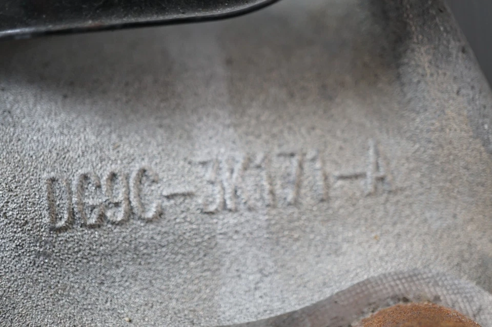 🔅2013-20: Ford Fusion, 2013-16: Lincoln MKZ fabricante original rueda delantera izquierda nudillo y buje Foto 2 de 4