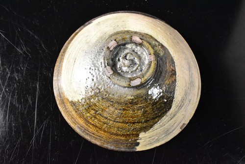 B9831: Japanese Old Mishima-ware  sculpture TEA BOWL Dounen made w/signed box - Afbeelding 7 van 11