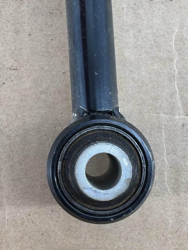 Jeep Cherokee KL Mopar Rear Shock Absorber 68157912AE Out of Box - Image 3 of 4