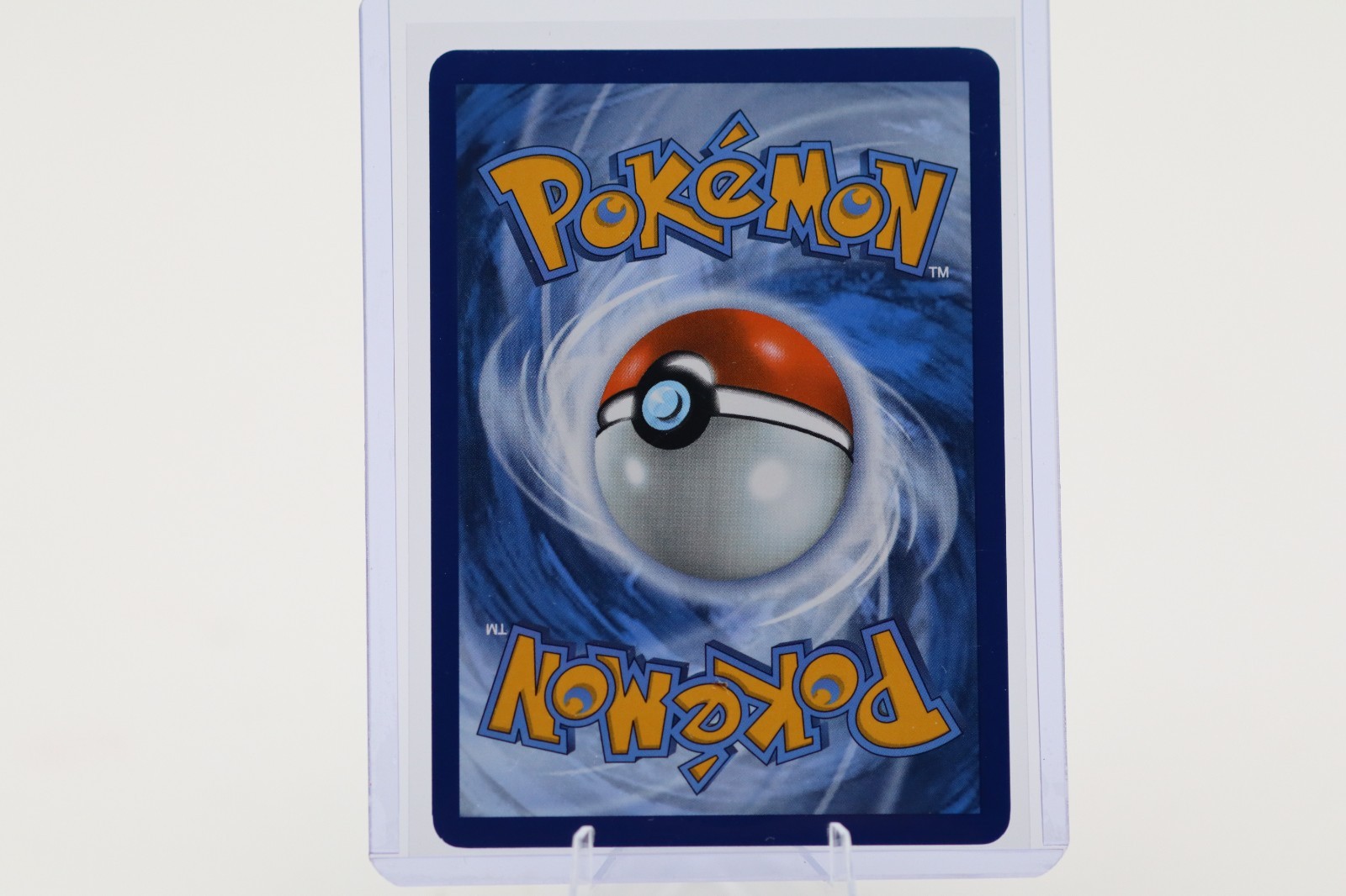 Pokémon TCG Sawk 130/086 Illustration Rare Holo SV White Flare