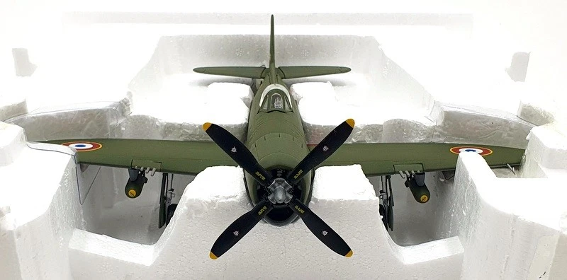 Franklin Mint escala 1/48 B11E096 - P47 Thunderbolt Francia Primera Fuerza Aérea Foto 4 de 4