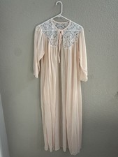 Lady Blanche Vintage Pink White Lace 100 Nylon Robe Housecoat Size 8/16