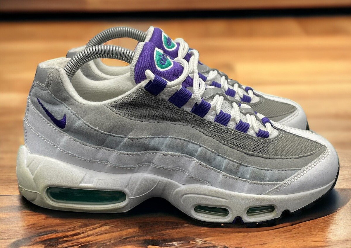 Nike AirMax 95 Grapes White Gray Classic OG Run Shoes Womens Size
